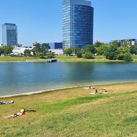 Arena - Vivo & W Free Parking Apartment *